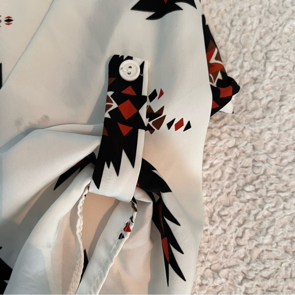 Daytrip Aztec Western Print Long Sleeve Lightweight Blouse XL White Black - Picture 7 of 10